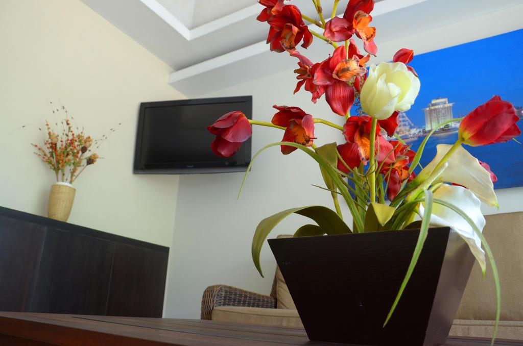 Hotel Delfines - A 2 Calles Del Acuario Veracruz Kültér fotó