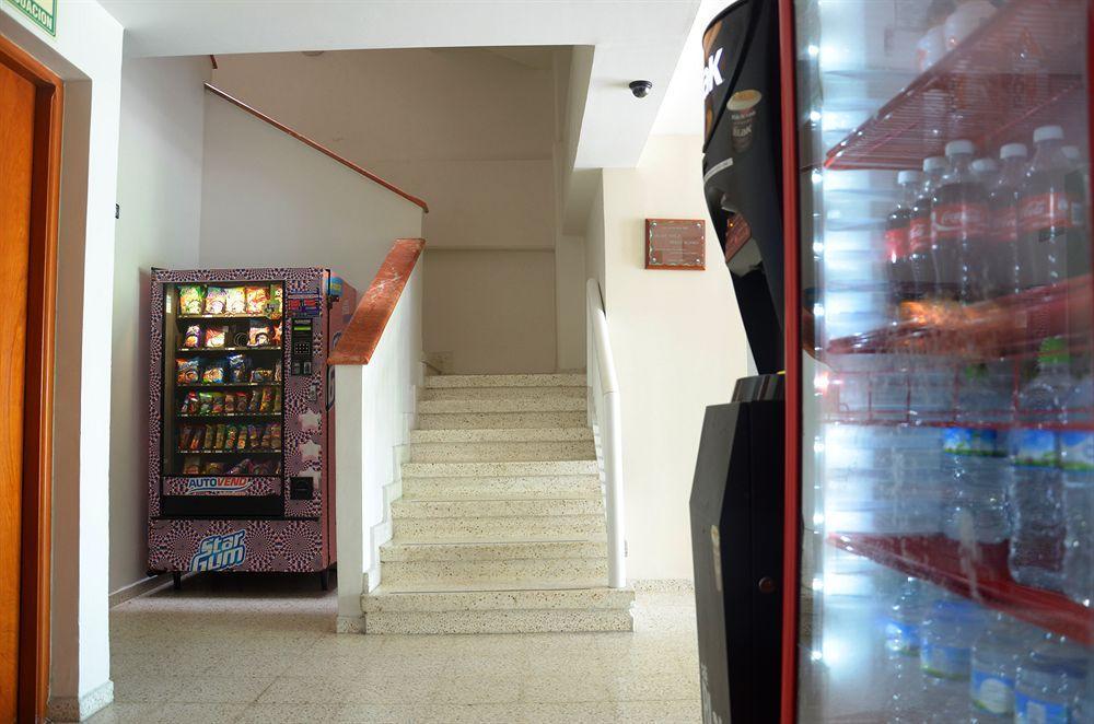 Hotel Delfines - A 2 Calles Del Acuario Veracruz Kültér fotó