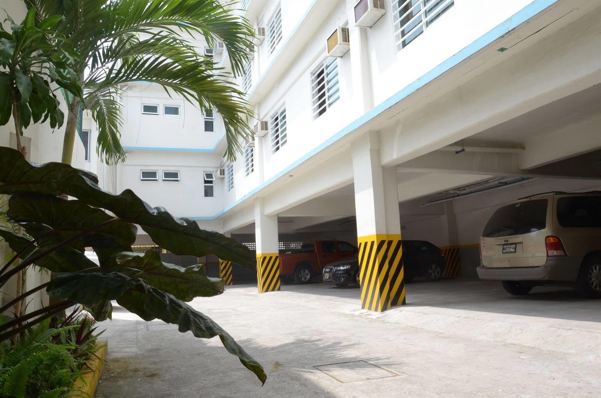 Hotel Delfines - A 2 Calles Del Acuario Veracruz Kültér fotó